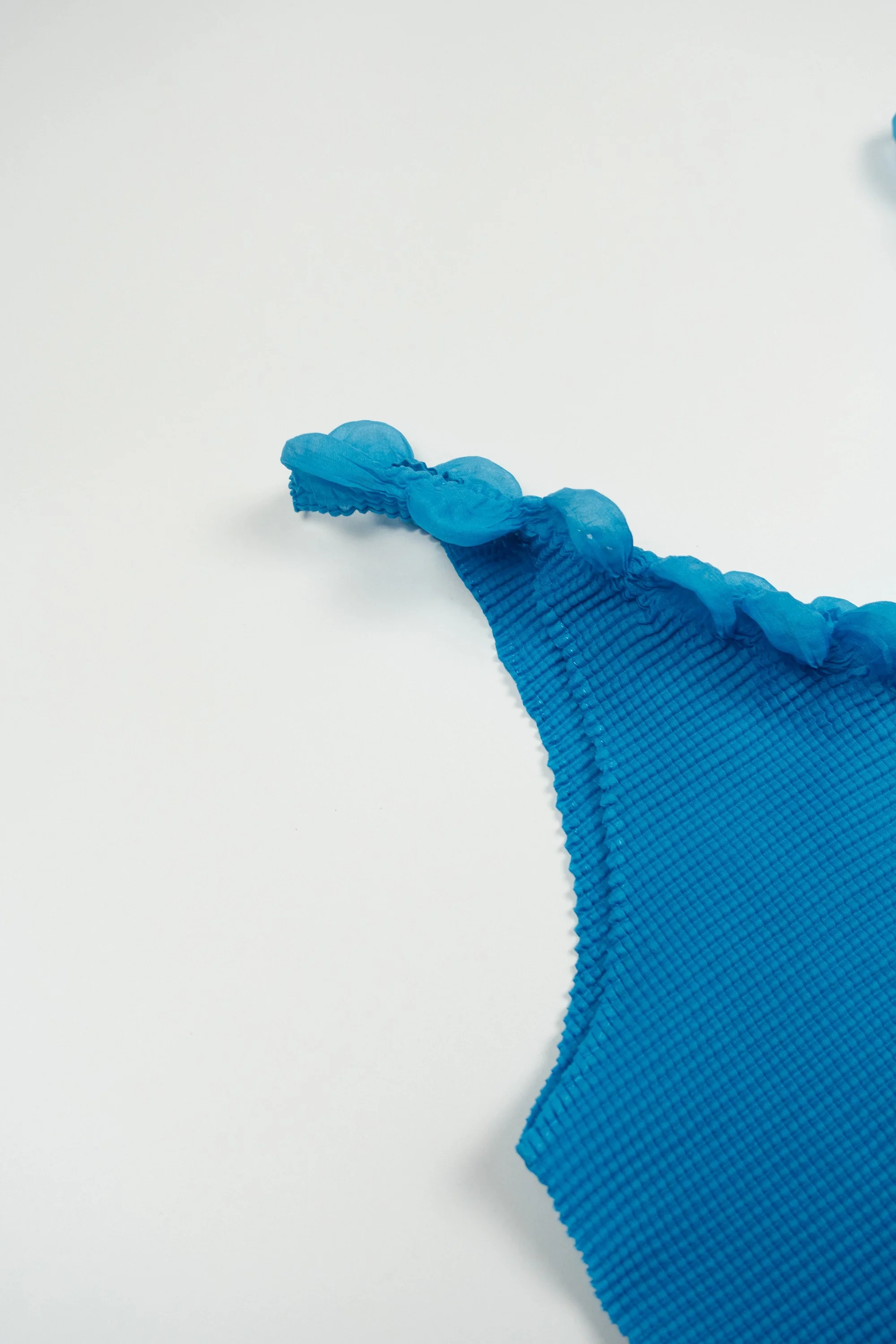 230302 Issey Miyake me bubble singlet blue 1650.jpg