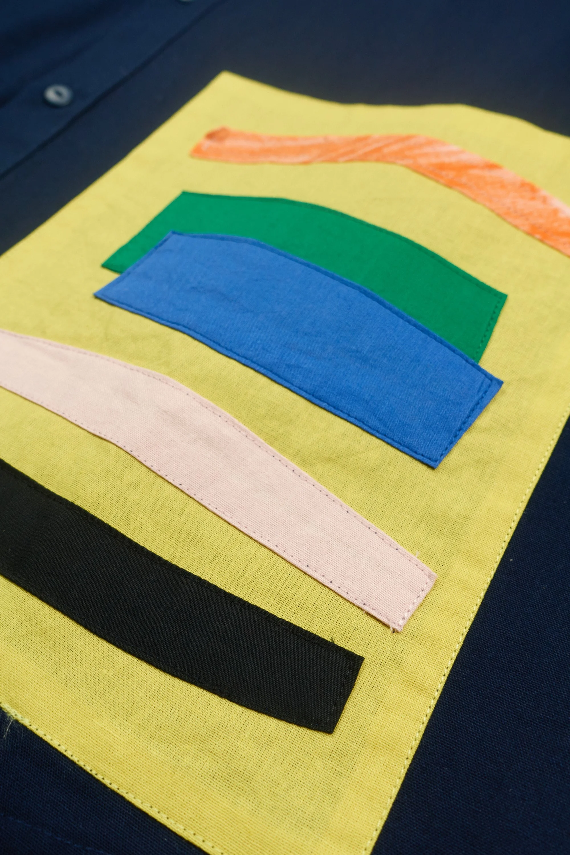 230302 ANMARI HONIBALL patchy cy shirt longsleeve 1550.jpg