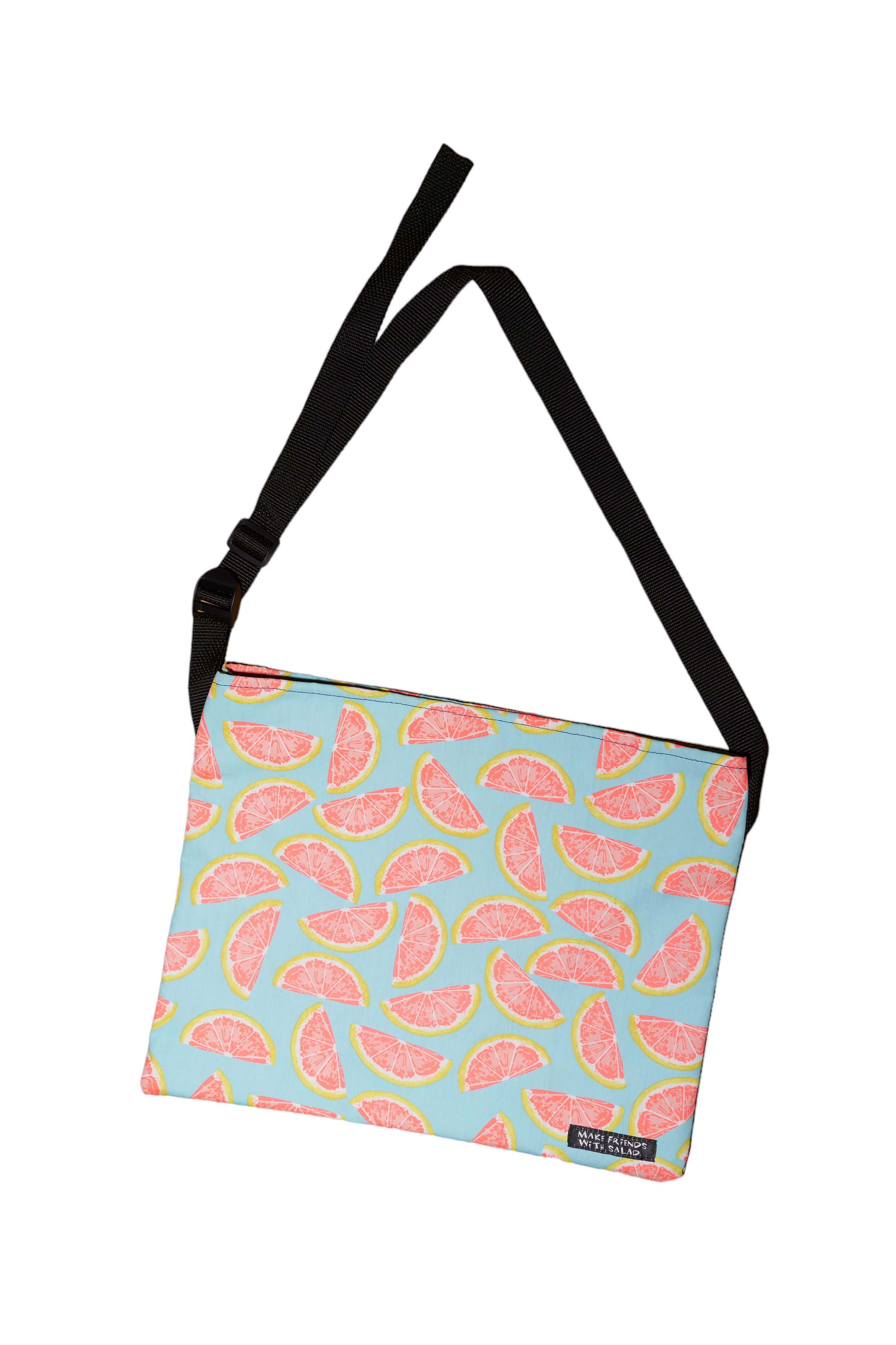 AFS_make friends with salad cycling satchel_01.jpg