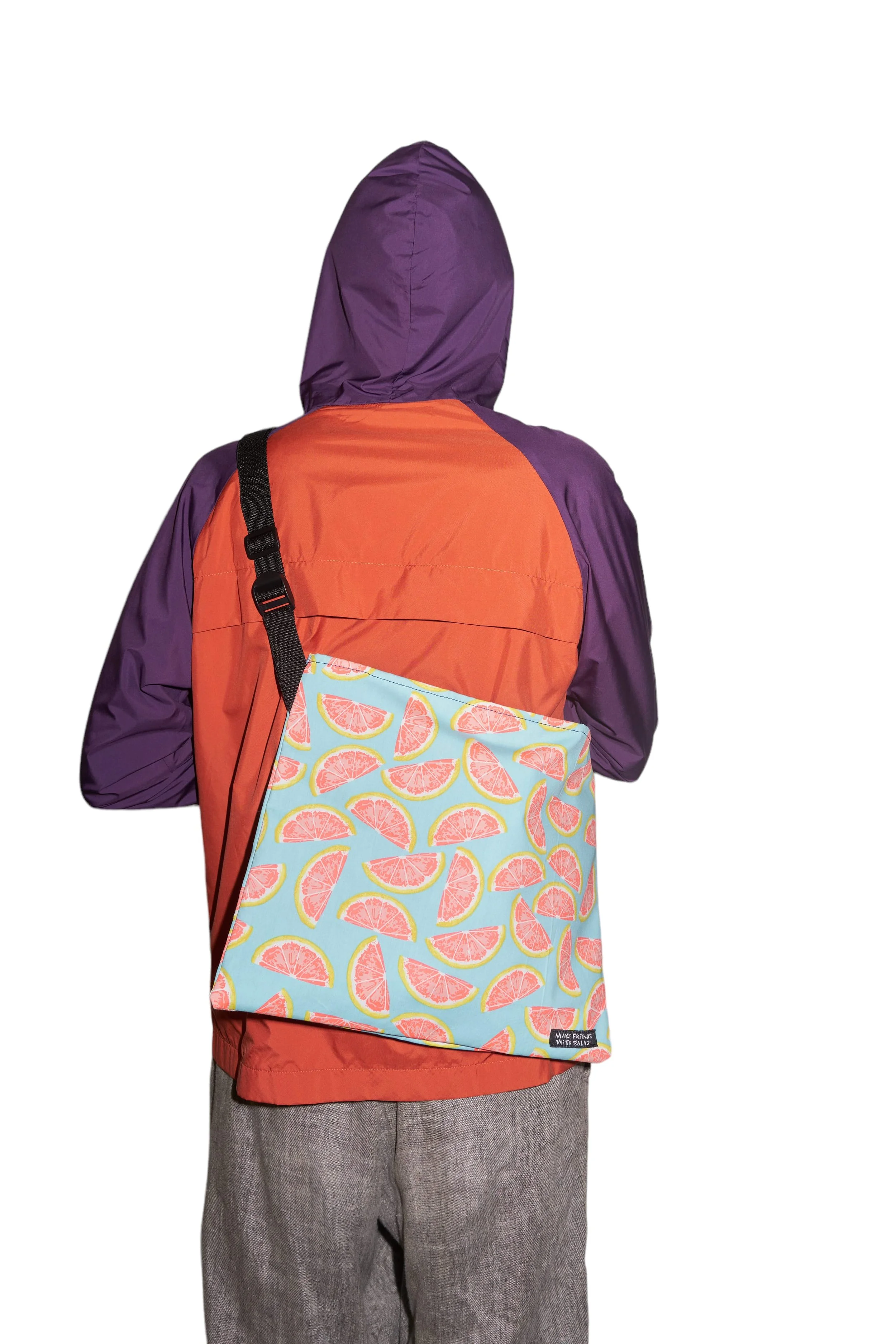 AFS_make friends with salad cycling satchel_08 1.jpg