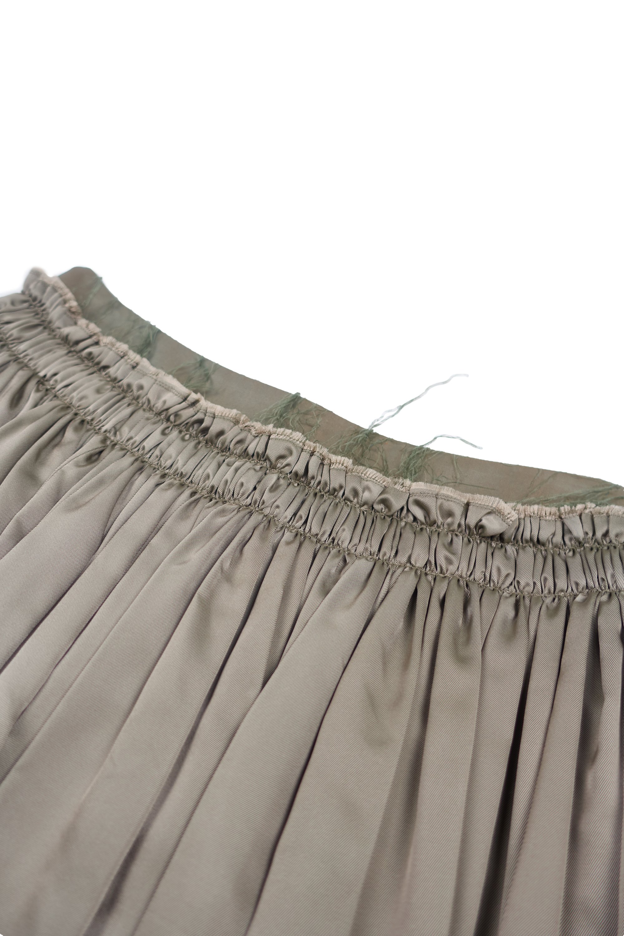 230515 2380 Tricot Comme Des Garcons 2003 deconstructed iridescent skirt.jpg