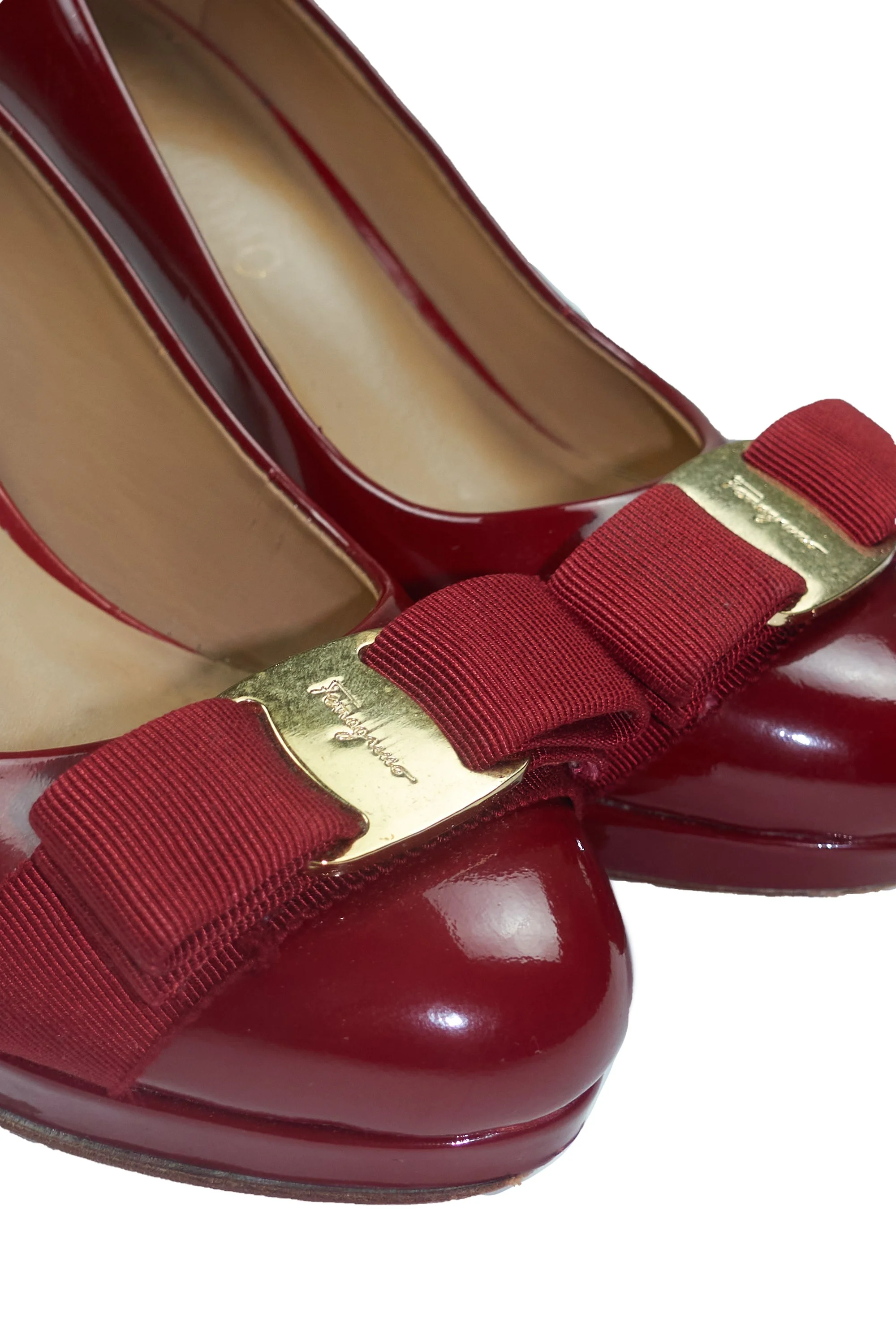 230515 2407 Ferragamo patent leather red high heels 1730.jpg