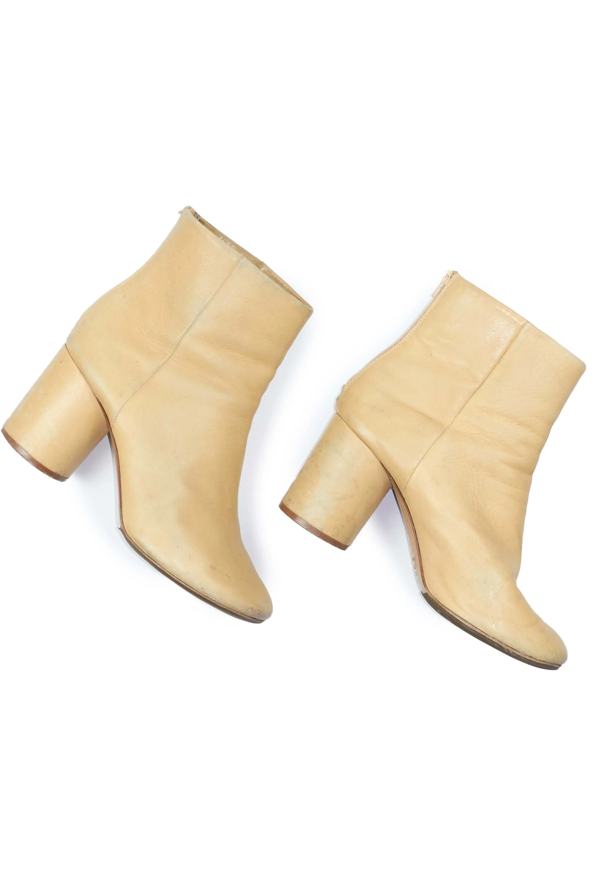 230515 2437 02 FEB a flat finds 0304.jpg