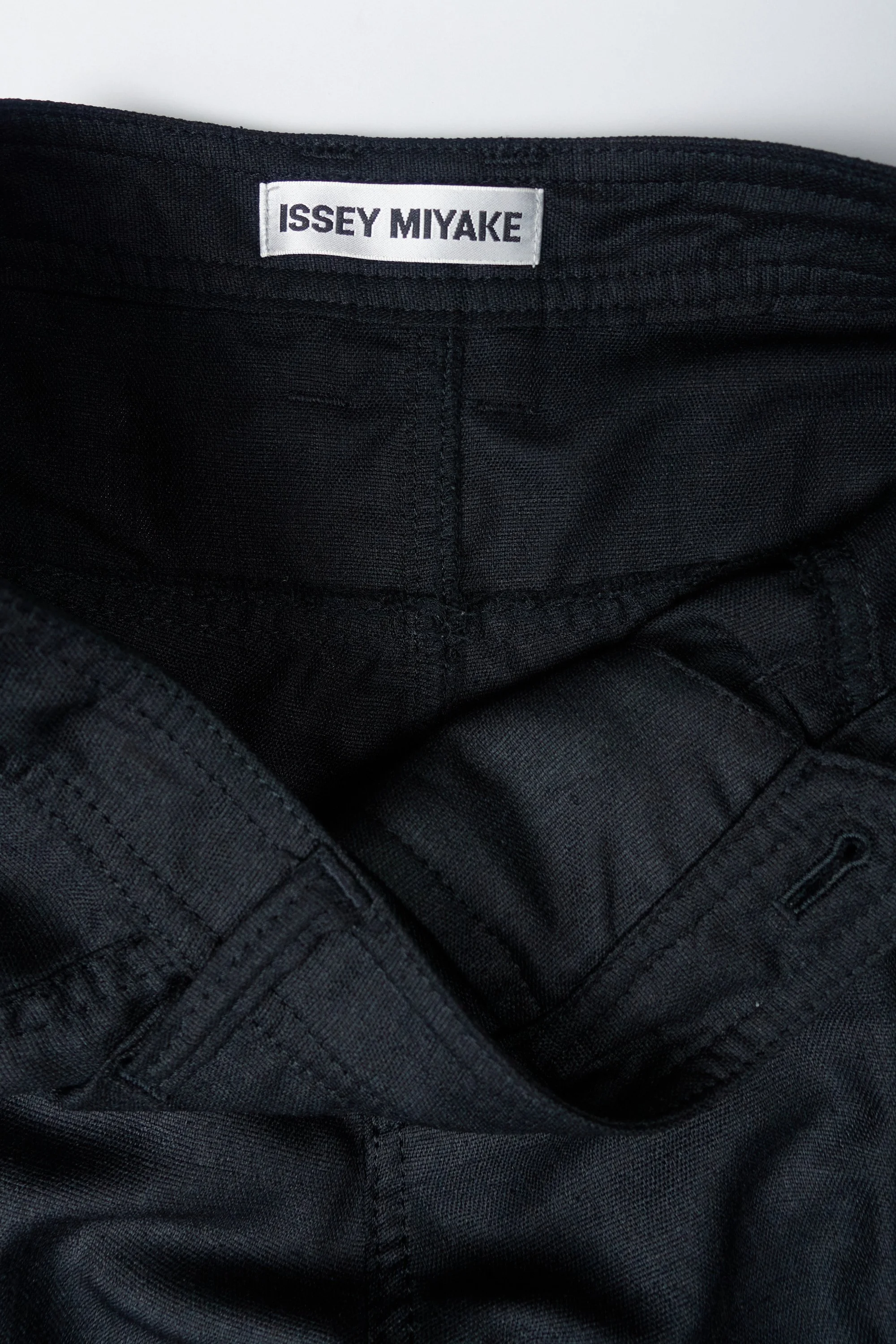 230608 Issey Miyake black shirt-cuff trousers wih large pockets 4.jpg