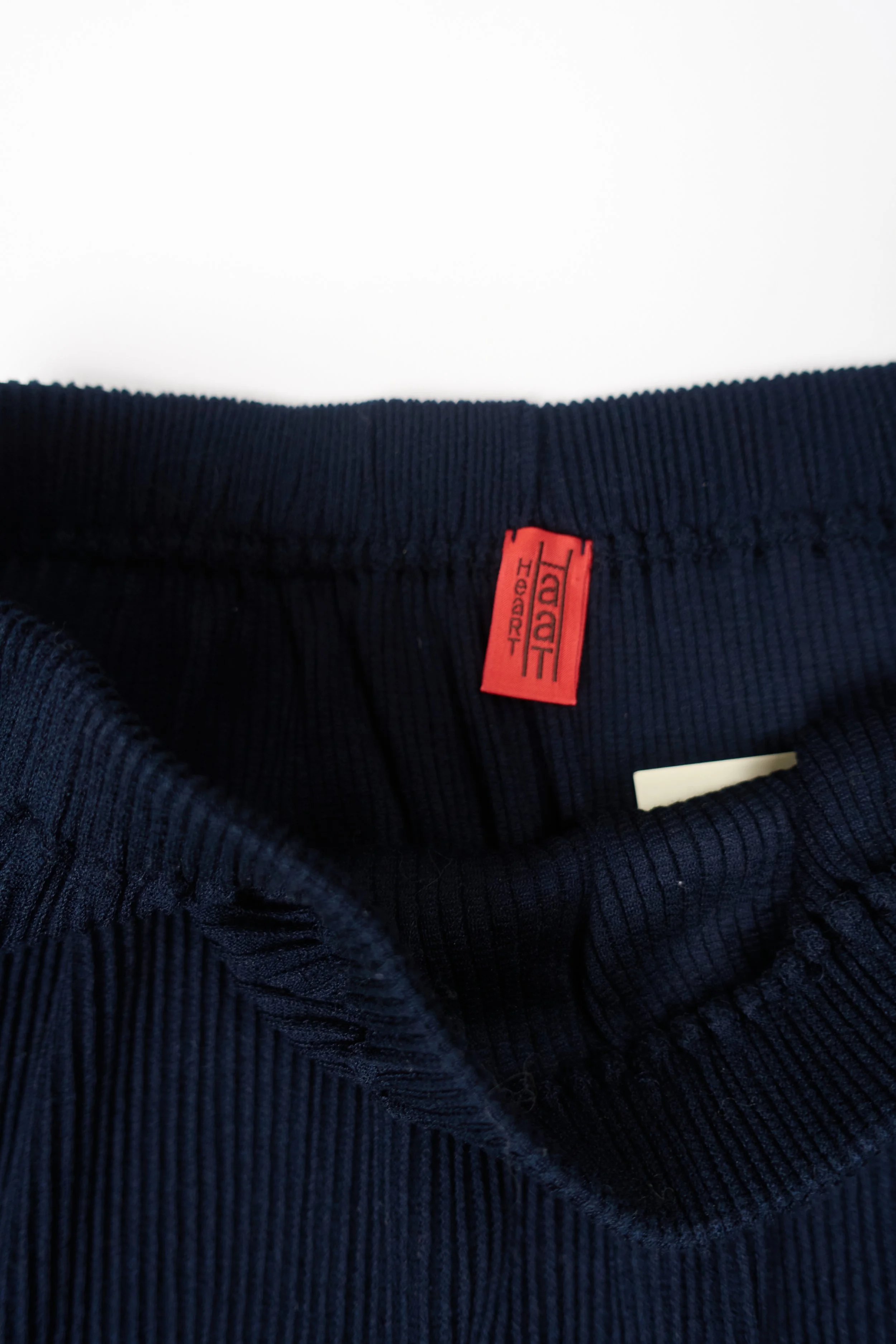 230727 Issey Miyake HAAT navy skirt knit tiered 0095.jpg