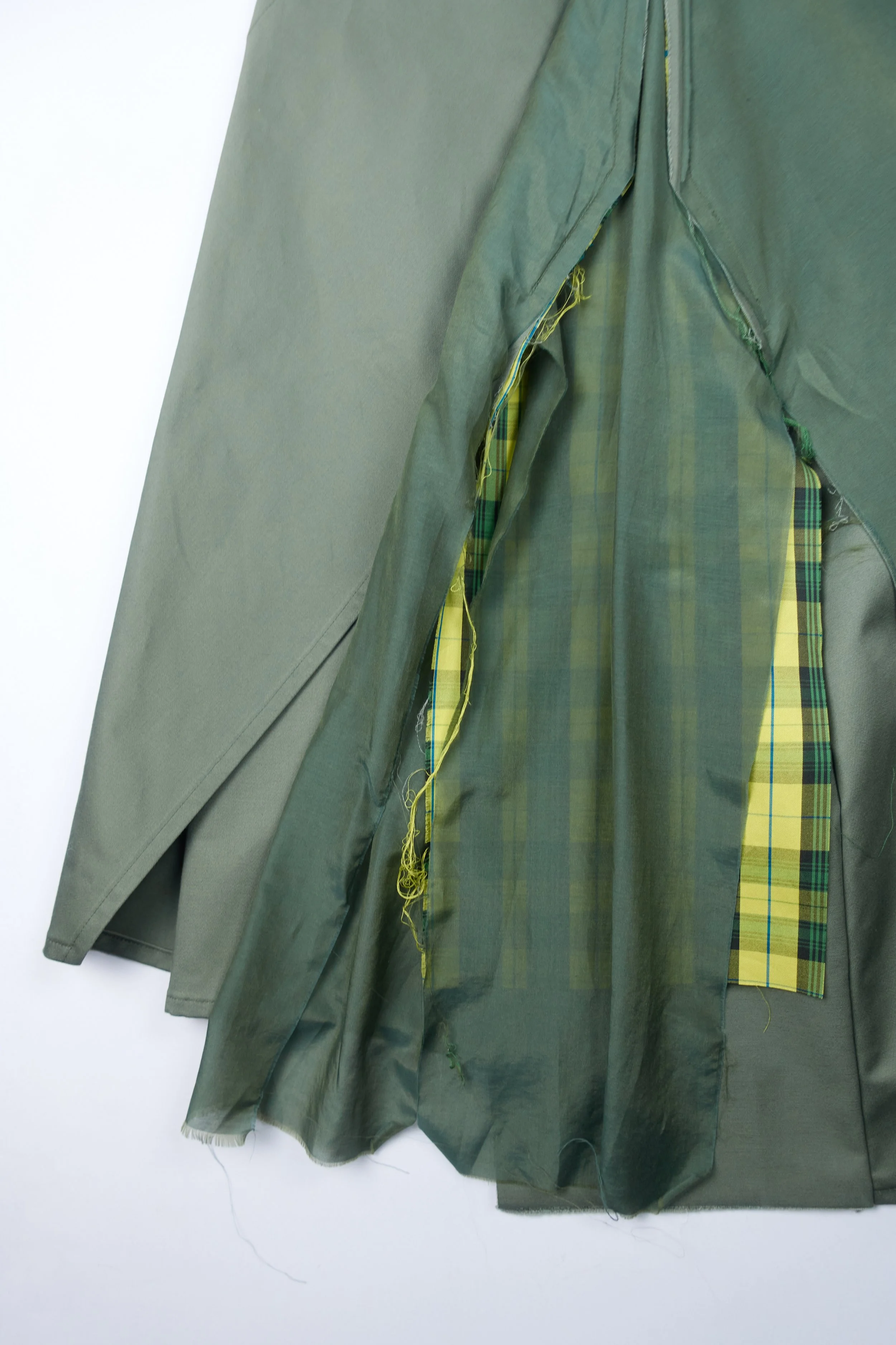 230727 VoC para skirt green with yellow  0302.jpg