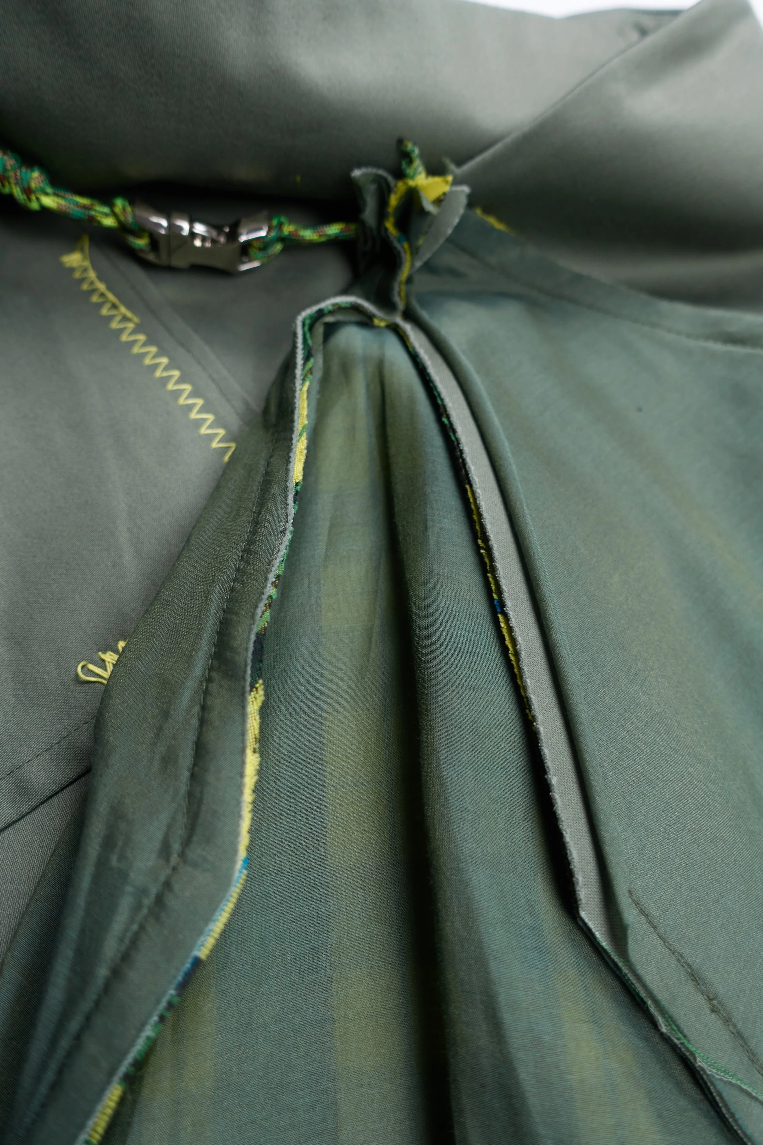 230727 VoC para skirt green with yellow  0324.jpg