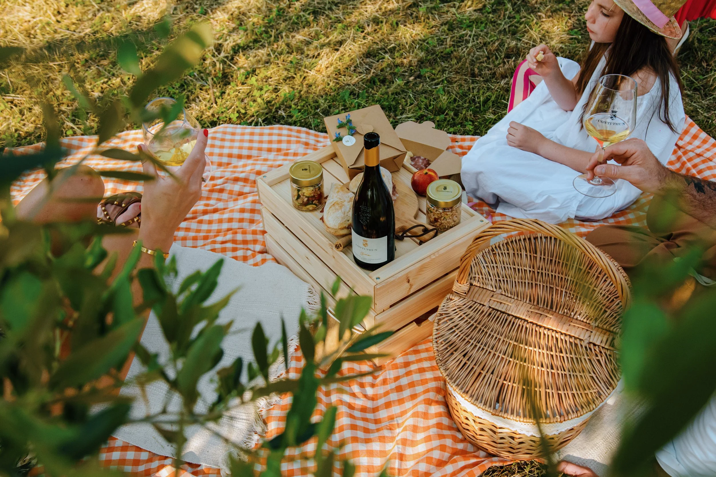 The best (and most romantic) picnics in Italy — THE ITALY INSIDER