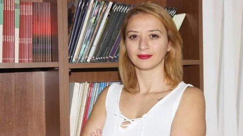 Türkiye: CFWIJ Gazeteci Pınar Gayıp Hakkında Verilen Ev Hapsi Kararının Kaldırılmasını Memnuniyetle Karşılıyor