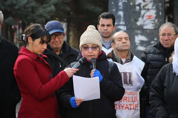 Türkiye: CFWIJ Gazeteci Zarife Çamalan’ın Serbest Bırakılmasını Memnuniyetle Karşılıyor Ancak Hakkındaki Söz Konusu Yasakların Da Derhal Kaldırılmasını Talep Ediyor