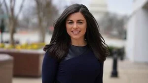 United States: CFWIJ Condemns The Online Troll Campaigns Against Journalist Samantha-Jo Roth.