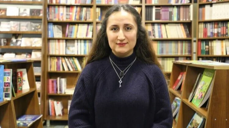 Türkiye: Jinnews Kürtçe Haber Editörü Roza Metina Adli Kontrol Şartıyla Serbest Bırakıldı