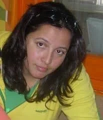 تونس: حملات إلكترونية ضد الصحفية منى البوعزيزي بسبب عملها.