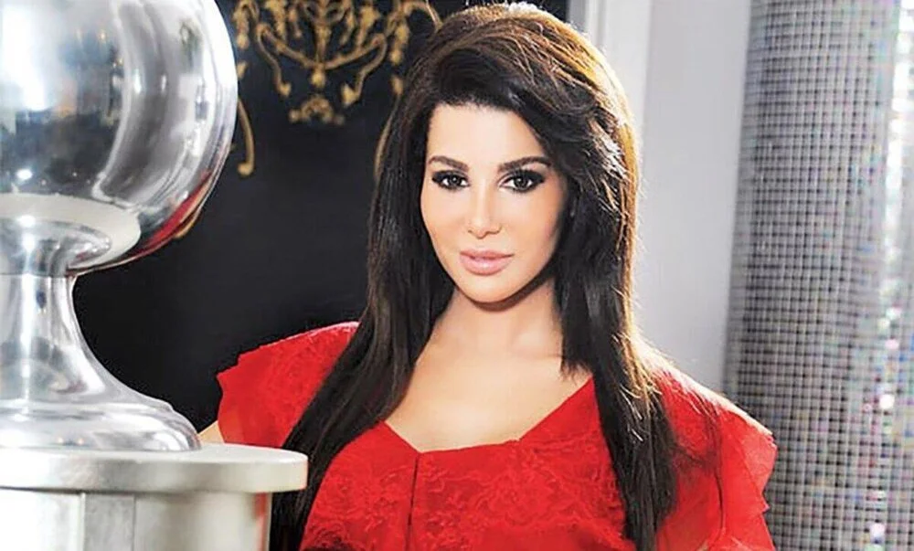 ترحيل المذيعة سازديل الكاك بدعوي نشرها محتوي منافي للأداب العامة وانتهاك قانون الاخلاق العامة.