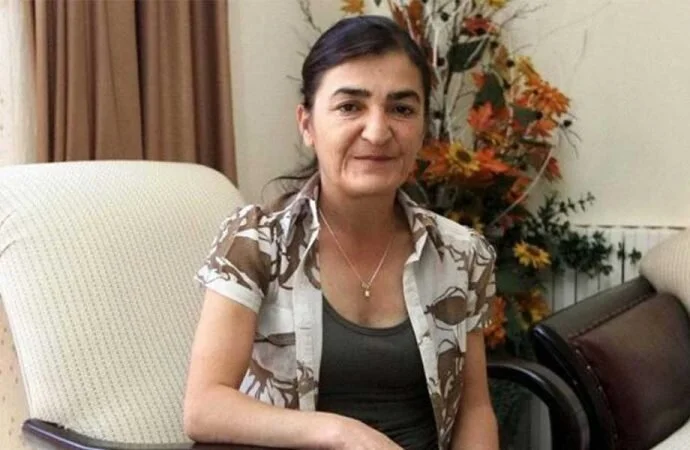 Türkiye: Tutuklu Gazeteci Müyesser Yıldız’a 20 Bin Liralık Tazminat Cezası