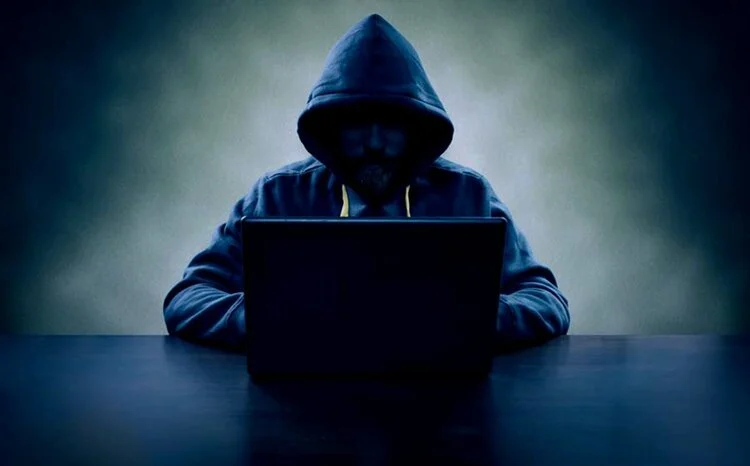 Pakistan: CFWIJ Joins Pakistani Women Journalists’ Campaign Against Vicious Social Media Attacks