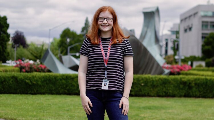 United States: The Coalition For Women In Journalism Cheers For Eddy Binford-Ross, 17 Year Old Journalist From South Salem High School Who Covers Protests Like A Pro!
