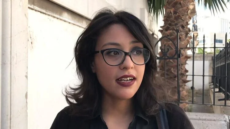 تونس:تحالف النساء العاملات بالصحافة ينضم ل55 منظمة لأدانة إدانة الحكم الصادر في حق المدونة آمنة الشرقيلا للمساس من الحرية باسم المقدسات