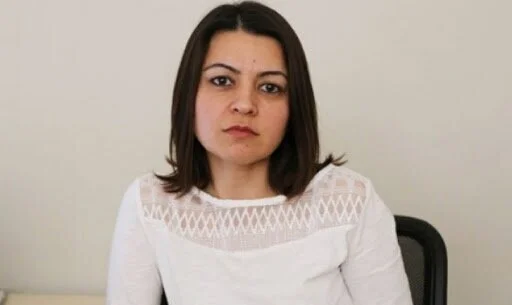 Türkiye: Mezopotamya Kadın Gazeteciler Platformu Sözcüsü Ve Jinnews Editörü Ayşe Güney Derhal Serbest Bırakılmalı