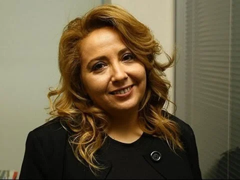 Türki̇ye: Duygu Güvenç Ve Alican Uludağ’ın Yargılandığı “Brunson” Davası Ekim’e Ertelendi