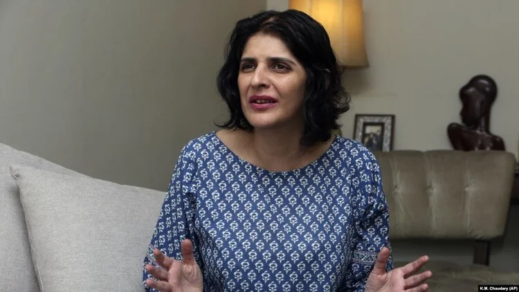 Pakistan: Journalist Gul Bukhari Being Threatened With Terrorism Charges Sets A Dangerous Precedent For Women Journalists