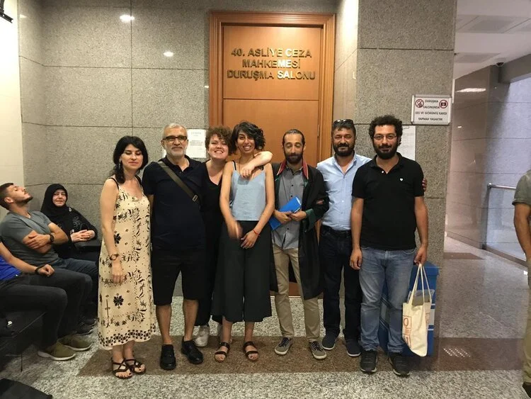 Türkiye: Gazeteci Canan Coşkun'un Beraatını Memnuniyetle Karşılıyoruz.