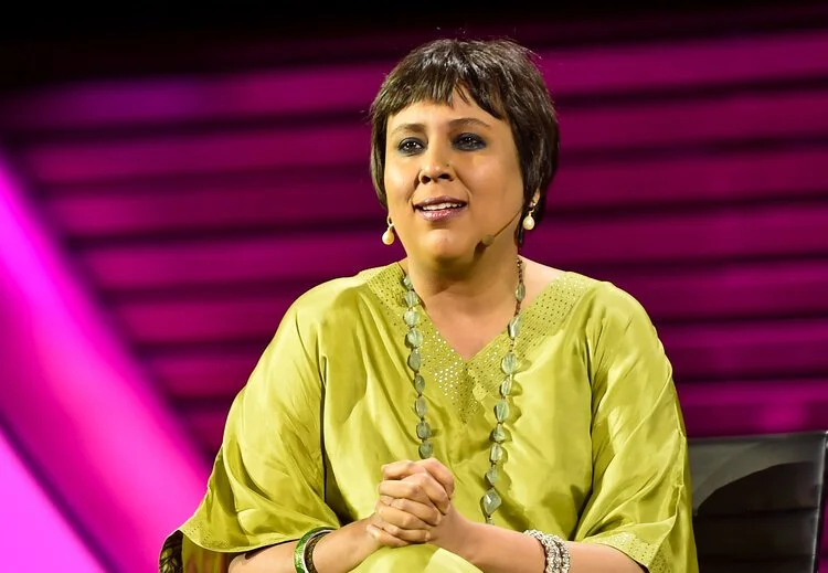 Unimaginable Response Of Twitter To Trolls Attacking Barkha Dutt