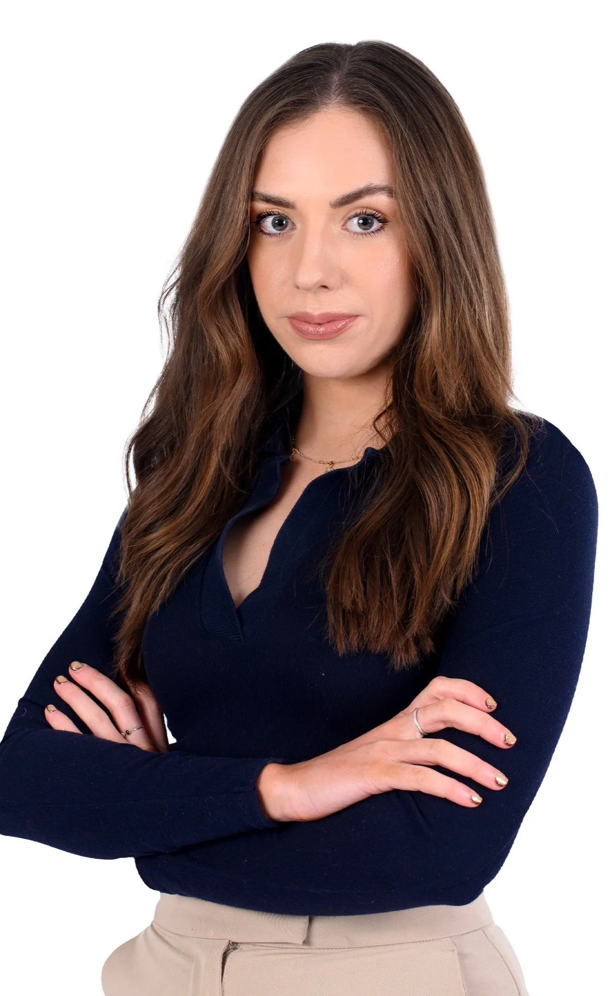 United Kingdom: LBC Journalist Charlotte Lynch Arrested While Reporting On Just Stop Oil Protest