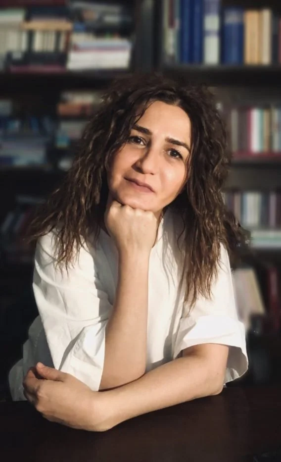 Türkiye: Gazeteciliğe Vurulan Darbelerle Geçen Bir Hafta Daha — Kadın Gazeteciler Yine Engellenmeye Çalışılıyor