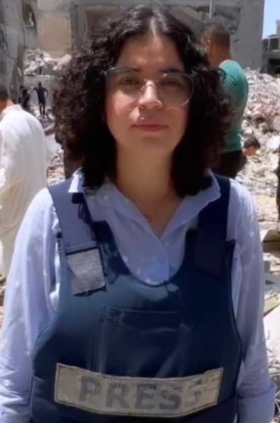 UK: Palestinian Journalist Yara Eid Admitted to Hospital in London After 29 Family Members Die in Shelling