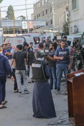 Israel/Palestine: Threats and Attacks against Women Journalists Covering the Conflict