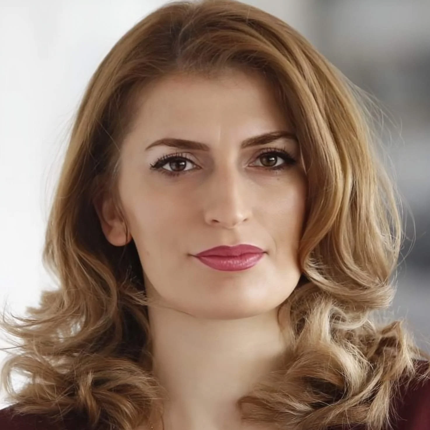 Kosovo: Women Press Freedom Demands Local Authorities Cease Attacks on Saranda Ramaj