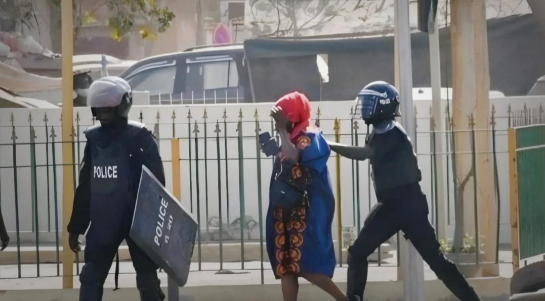 Senegal: Police Officers Violently Attack Journalists Covering Protests