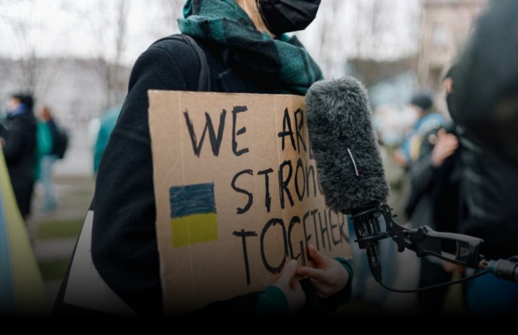Ukraine: Investigation into State Surveillance of Independent Media Outlet Bihus.info Leads to Dismissal