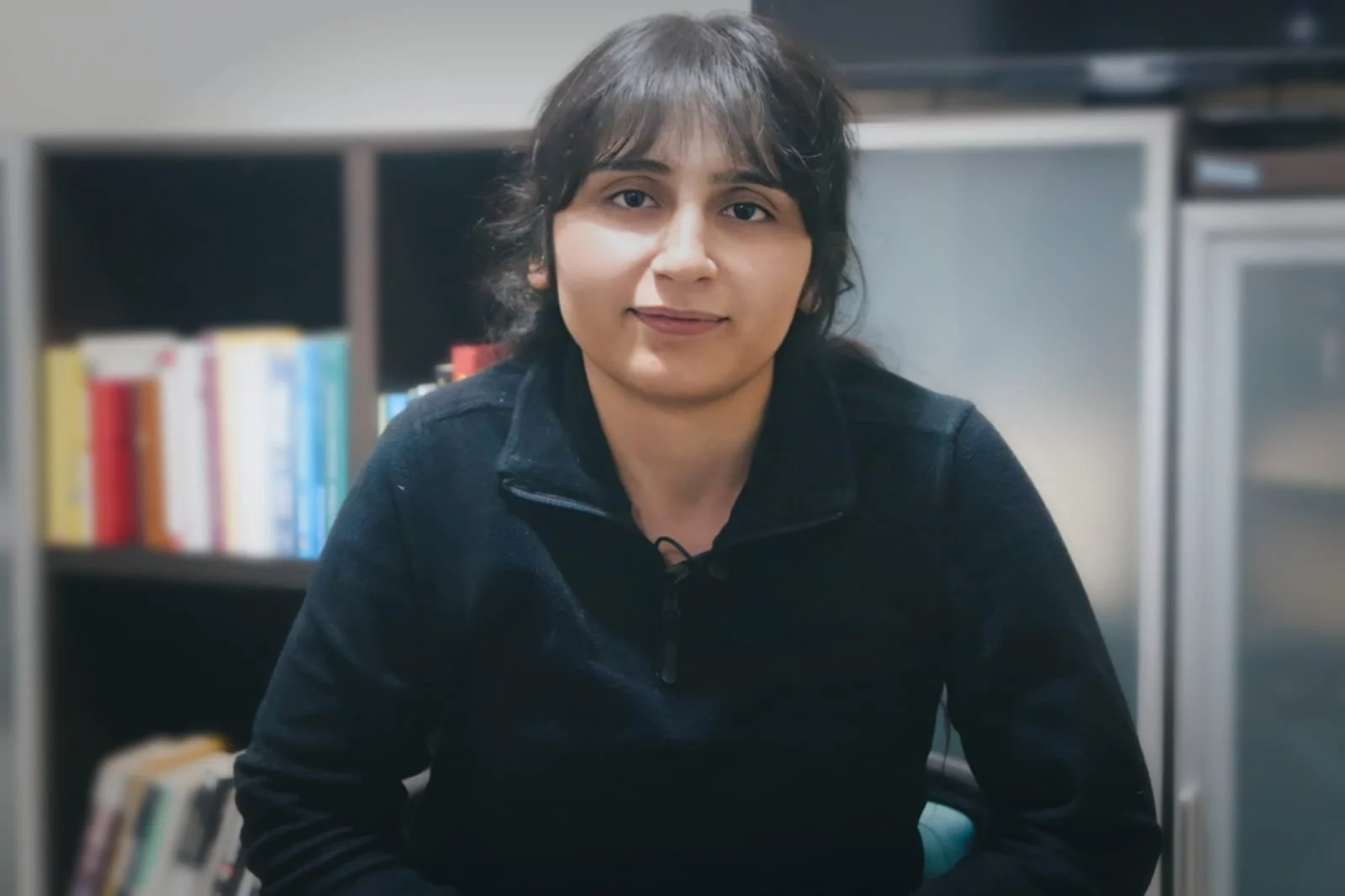 Turkiye: Zeynep Durgut on Trial for Reporting Protest Against Gender-Based Violence