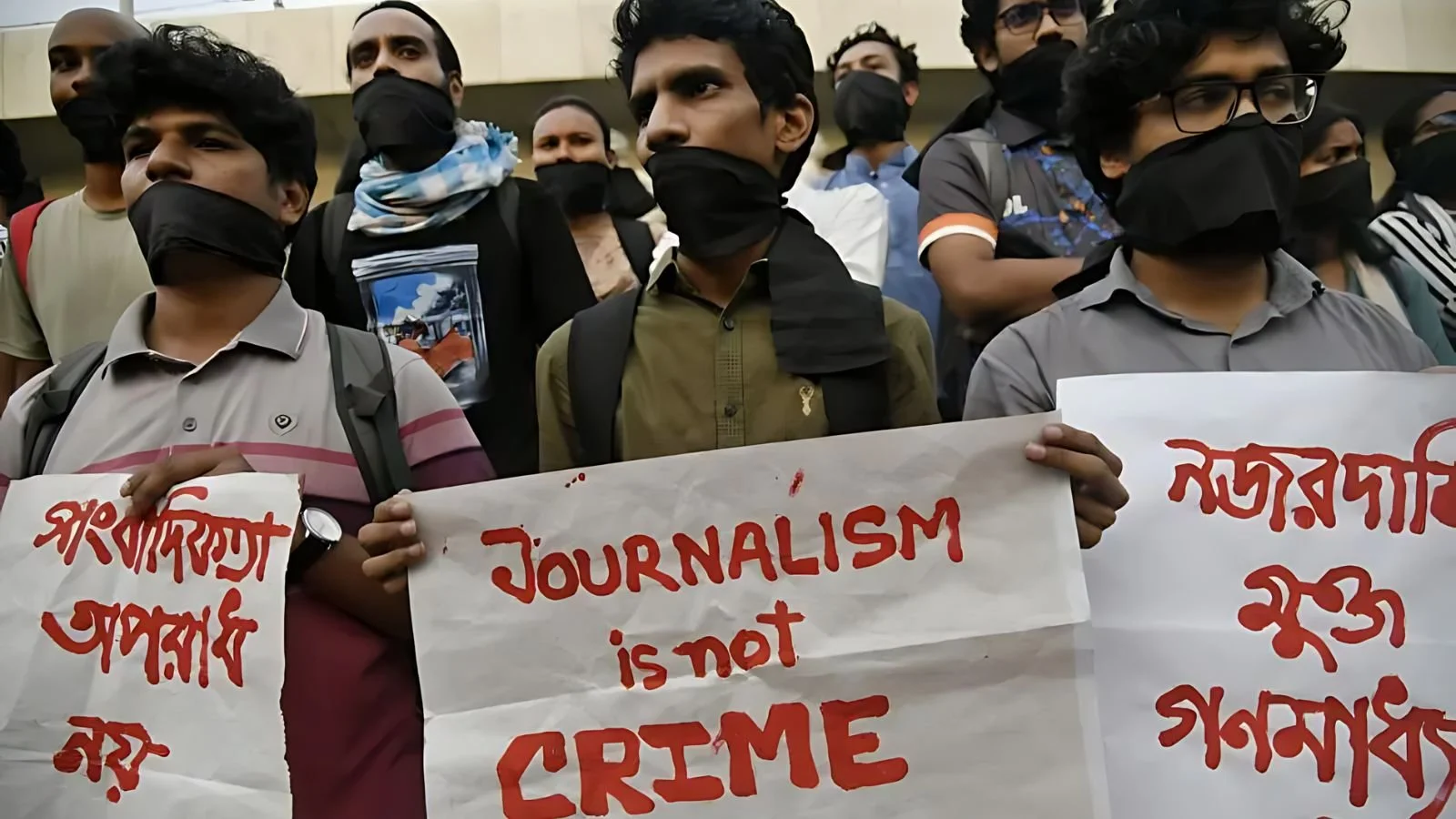 Bangladesh: Revoking Press Accreditations of Bangladeshi Journalists is an Attack on Press Freedom