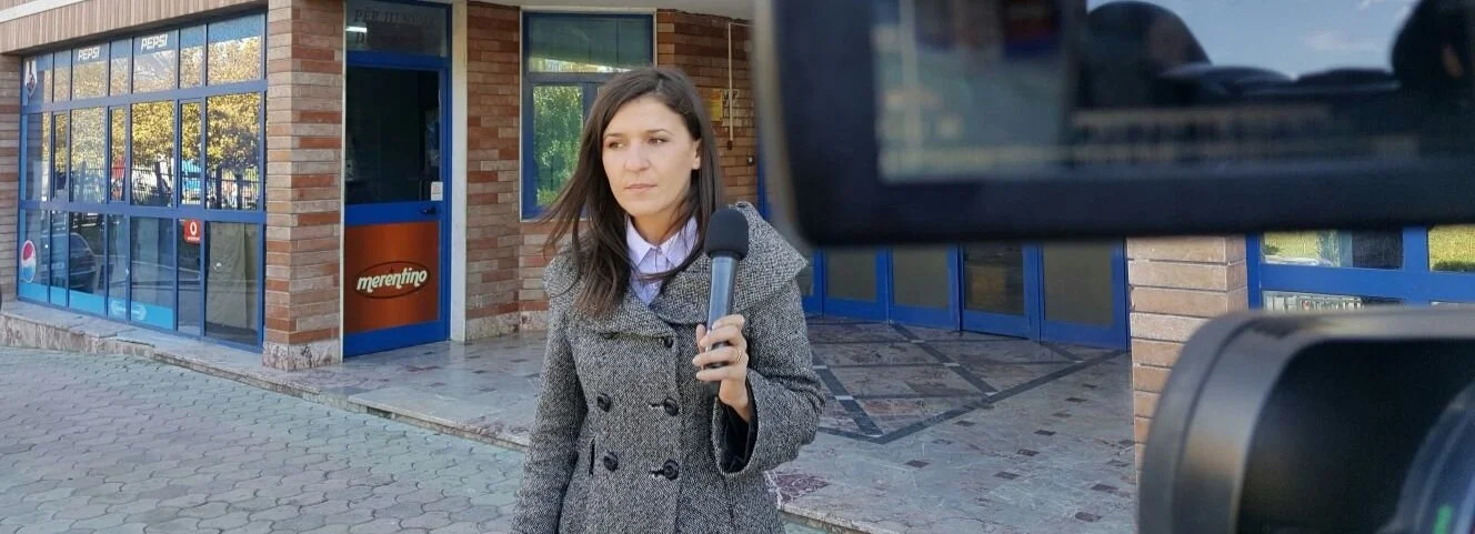 Albania: Investigative Journalist Antela Lika, Cameraman Threatened On Ground, Gear Broken