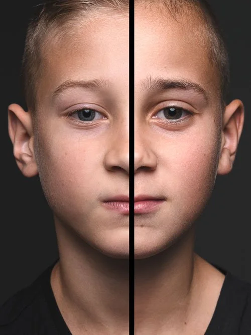 2-in-1 portret van twee broers gecombineerd in één beeld in fotostudio in Zoetermeer