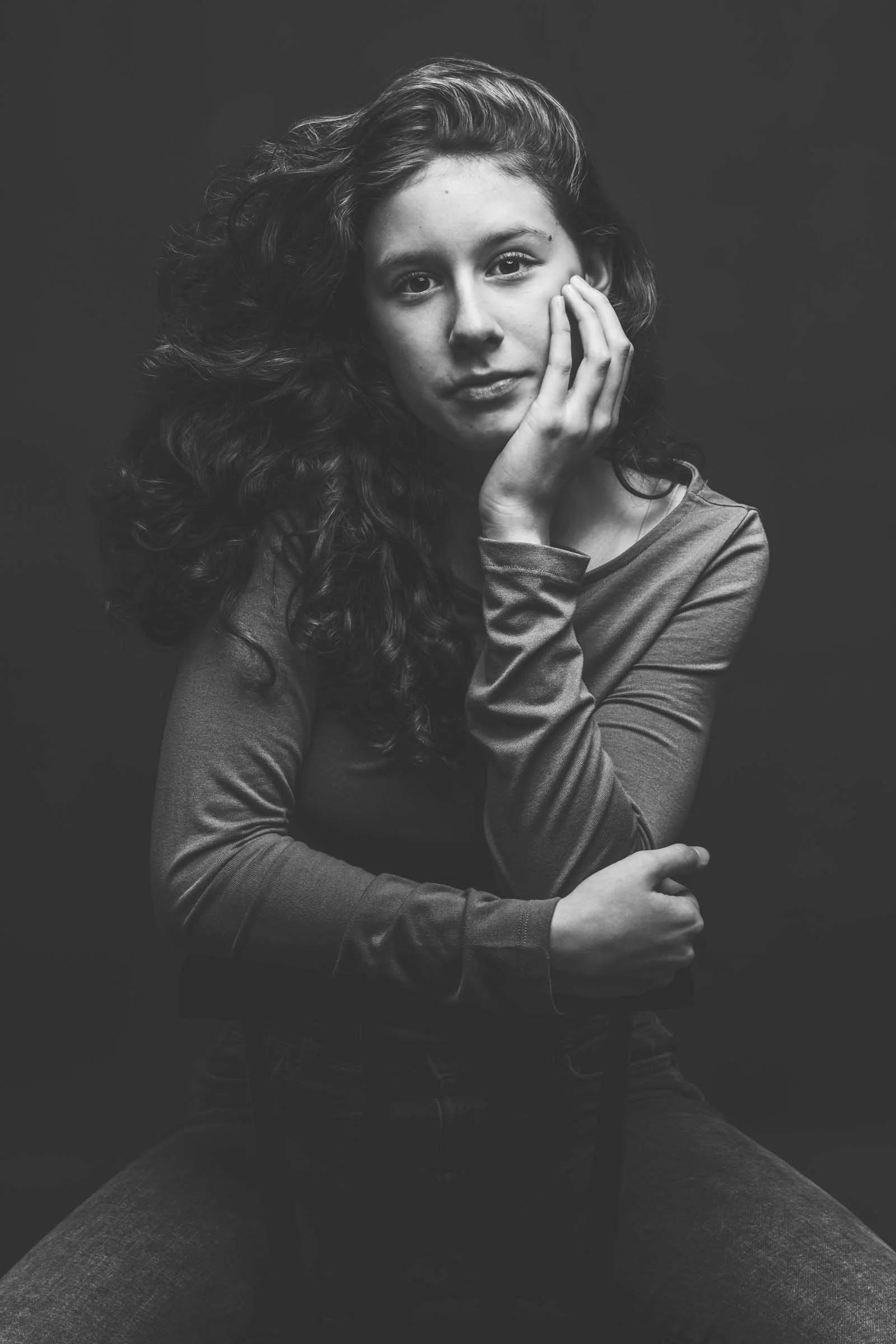 Meisje tijdens portfolio shoot voor theater en modellenwerk