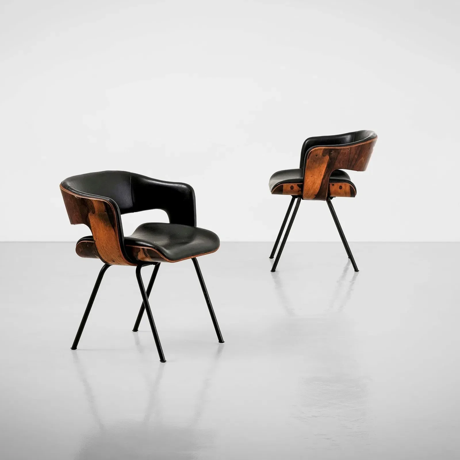 1963, Italy, pair of Oxford chairs, Artflex, Martin Grierson 