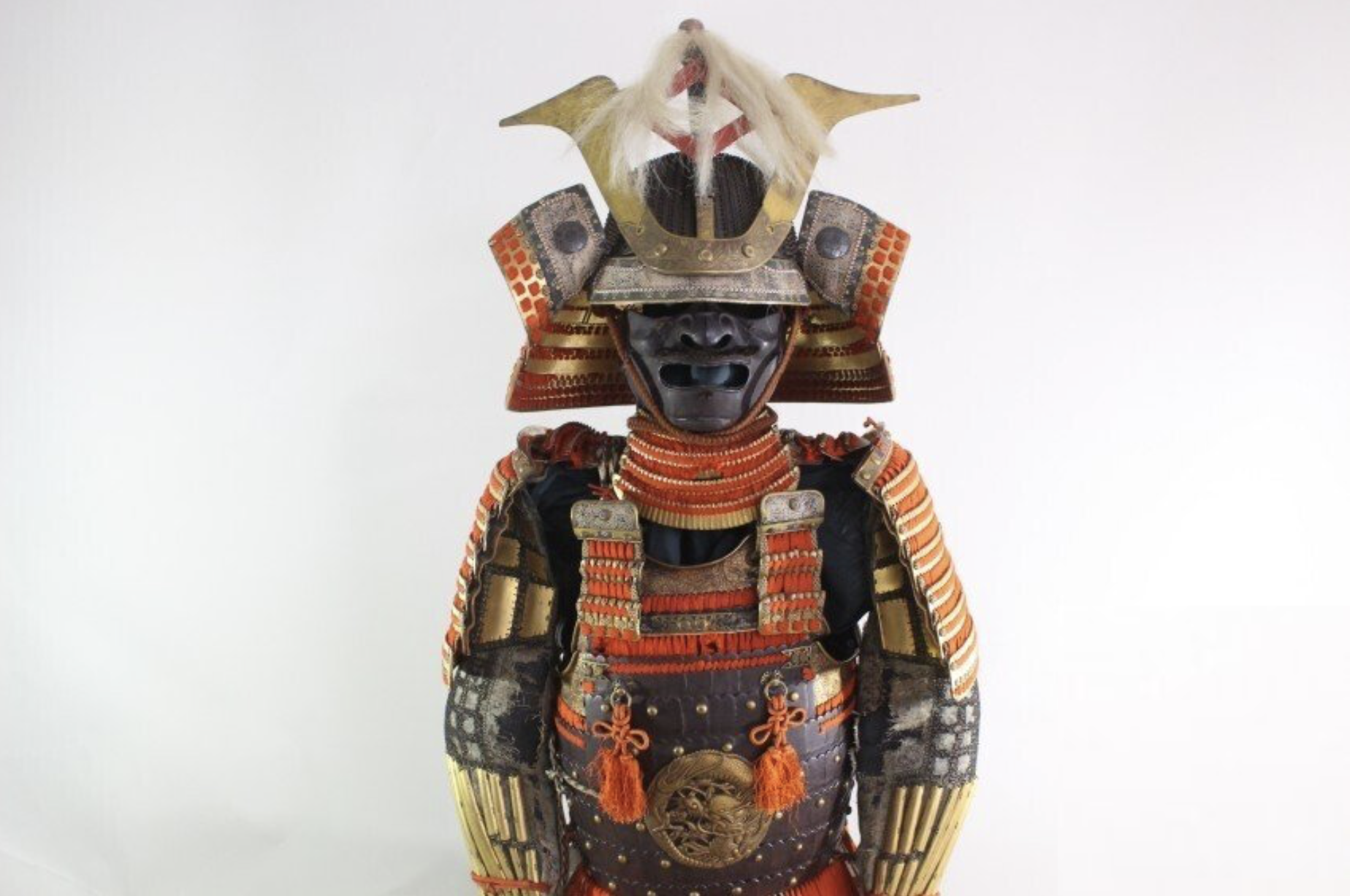 Y1-195 Late Edo period, Japan, Armour, Tetsu Sbiiro Urushi Nuri Kiristuke Iyozane Byo Odoshi Nimai Do Guso
