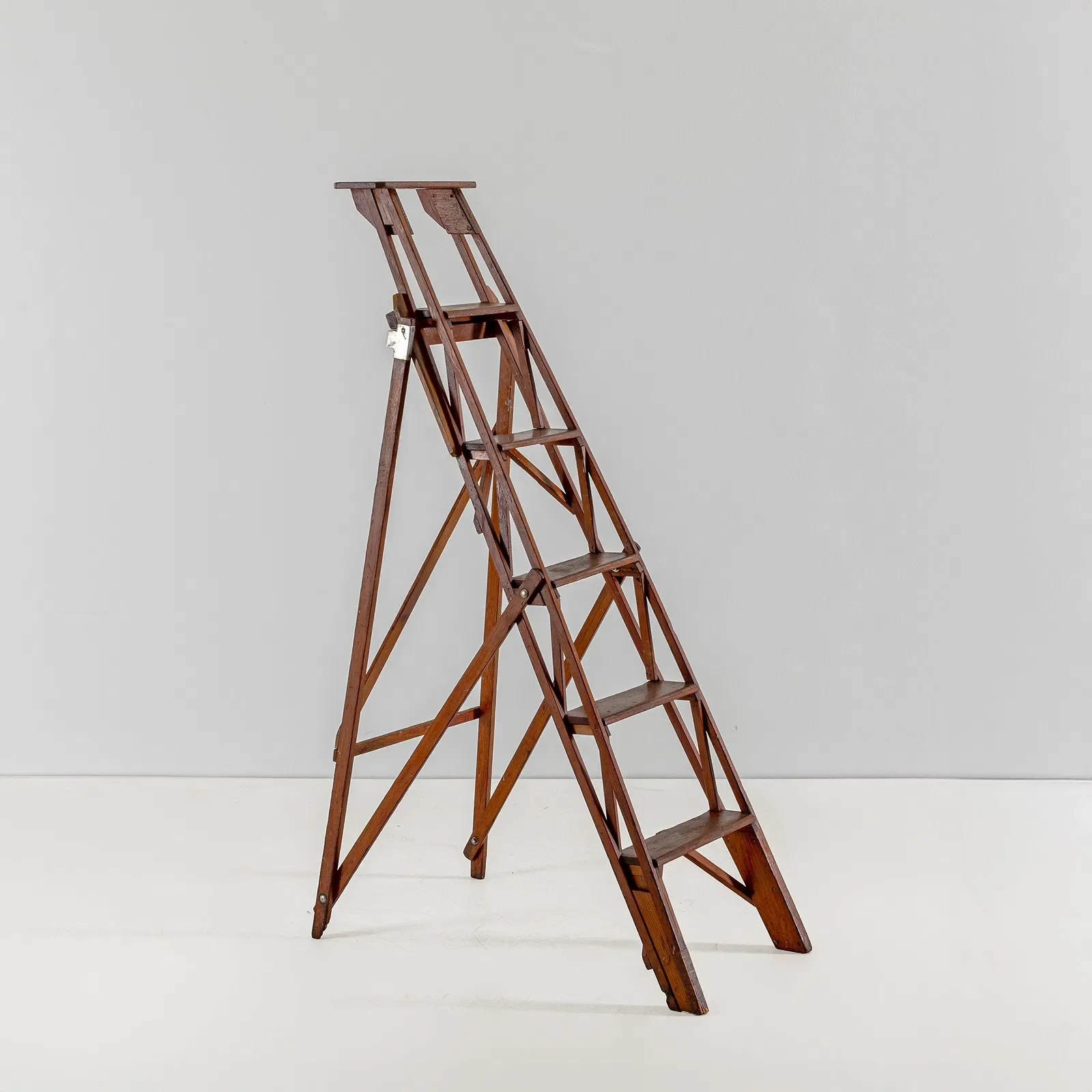 1960s, Italy, Wood ladder, attrib. Fratelli Albini