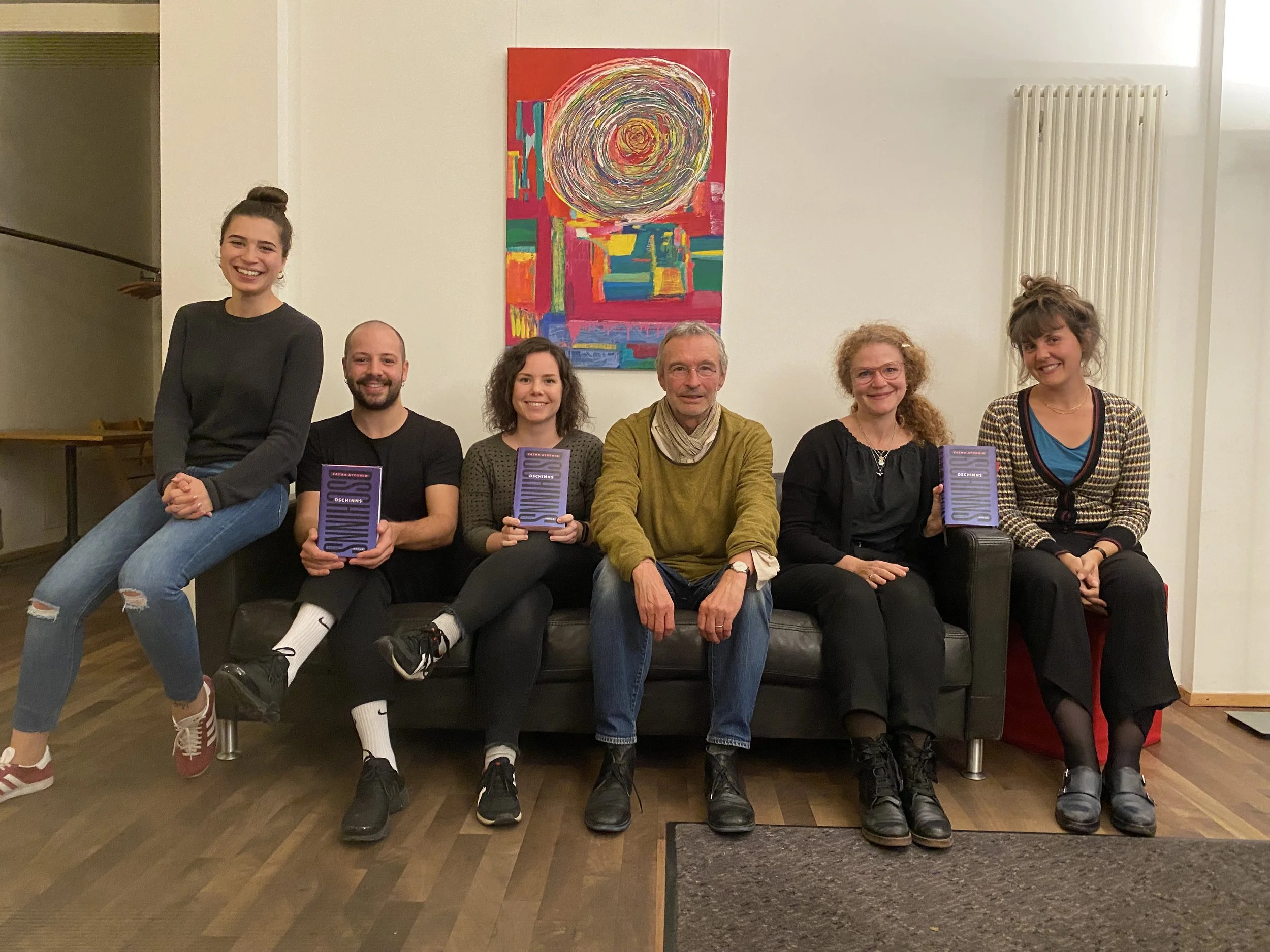  ber Uns Bern Liest Ein Buch