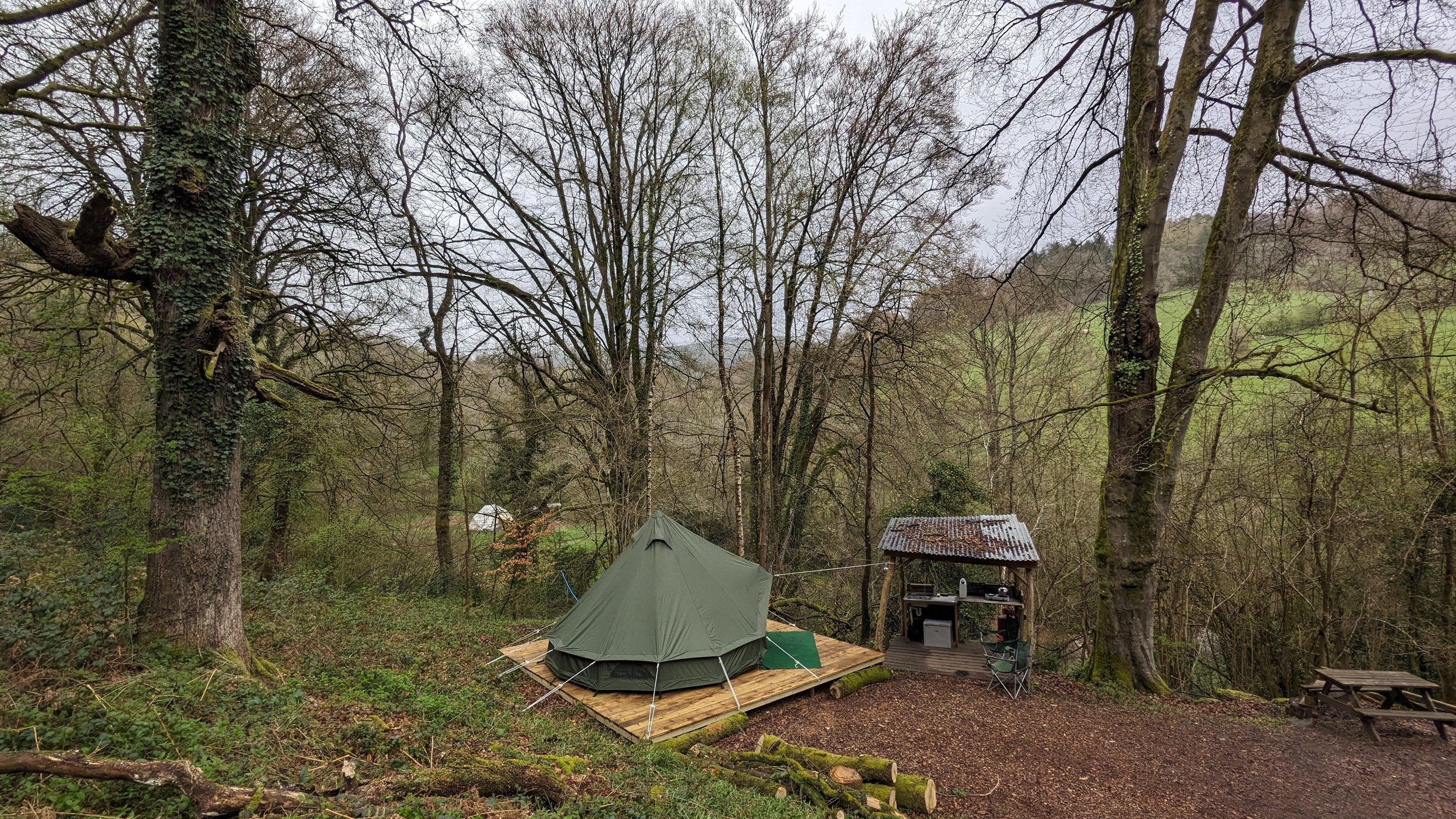 Wild Glamping Site - Bryn Hafod