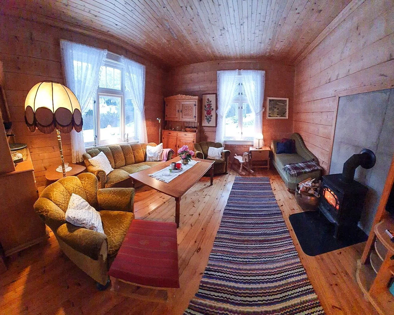 Lidvang gard stove 2 07479d43-df68-44c6-99fe-7a8a4608e5de_edited.jpg