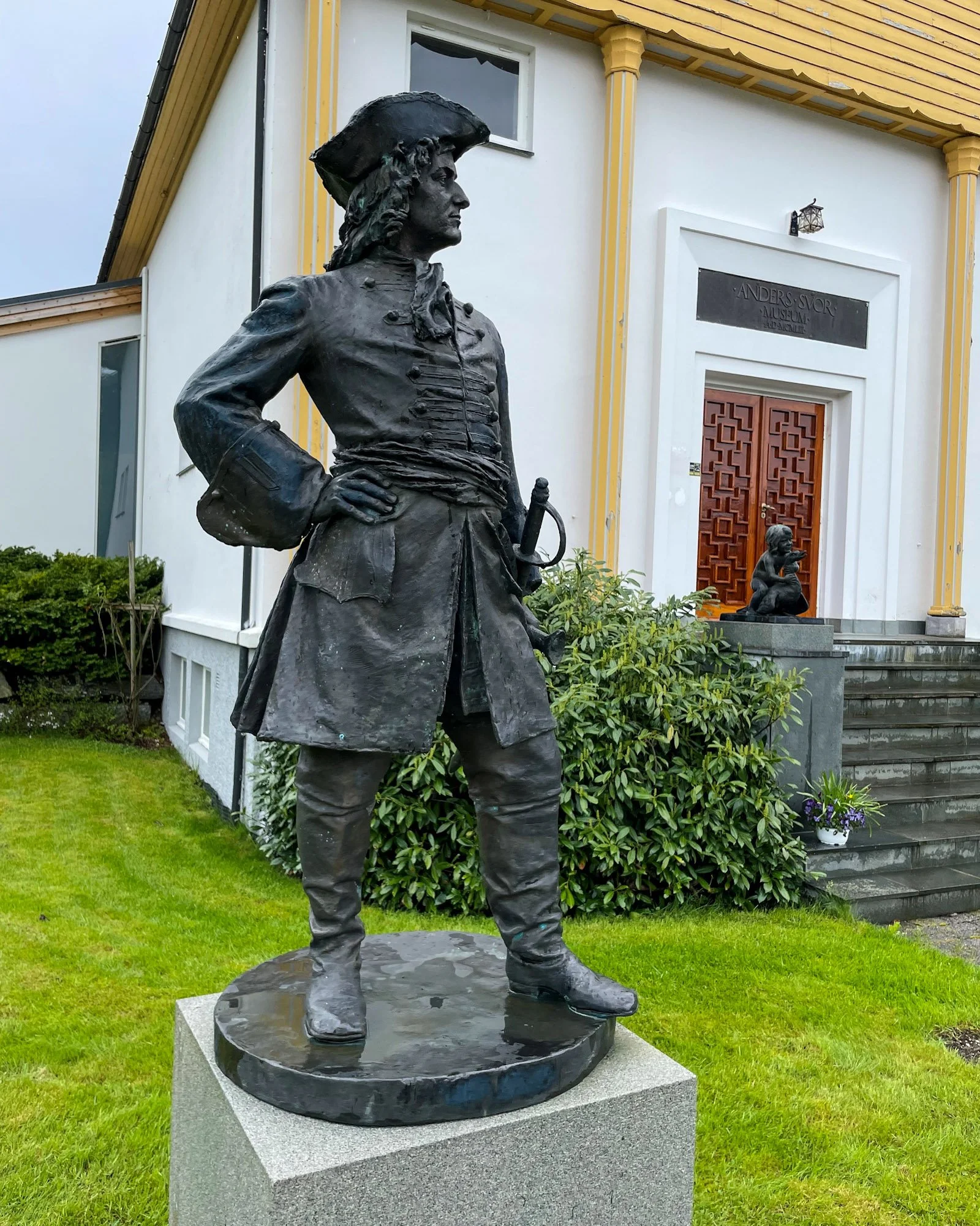 628d1da3338028d3b4d26d25_Svormuseet, ridder  ØNK_edited.jpg