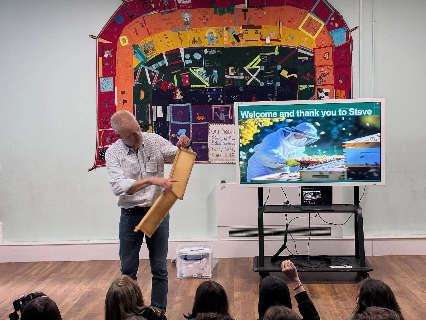 To celebrate world bee day today, we had the pleasure of inviting Steve - a local beekeeper (and the newly appointed mayor) into school to give an assembly about beekeeping and the vital role of pollinators. All the  children were fascinated by the p