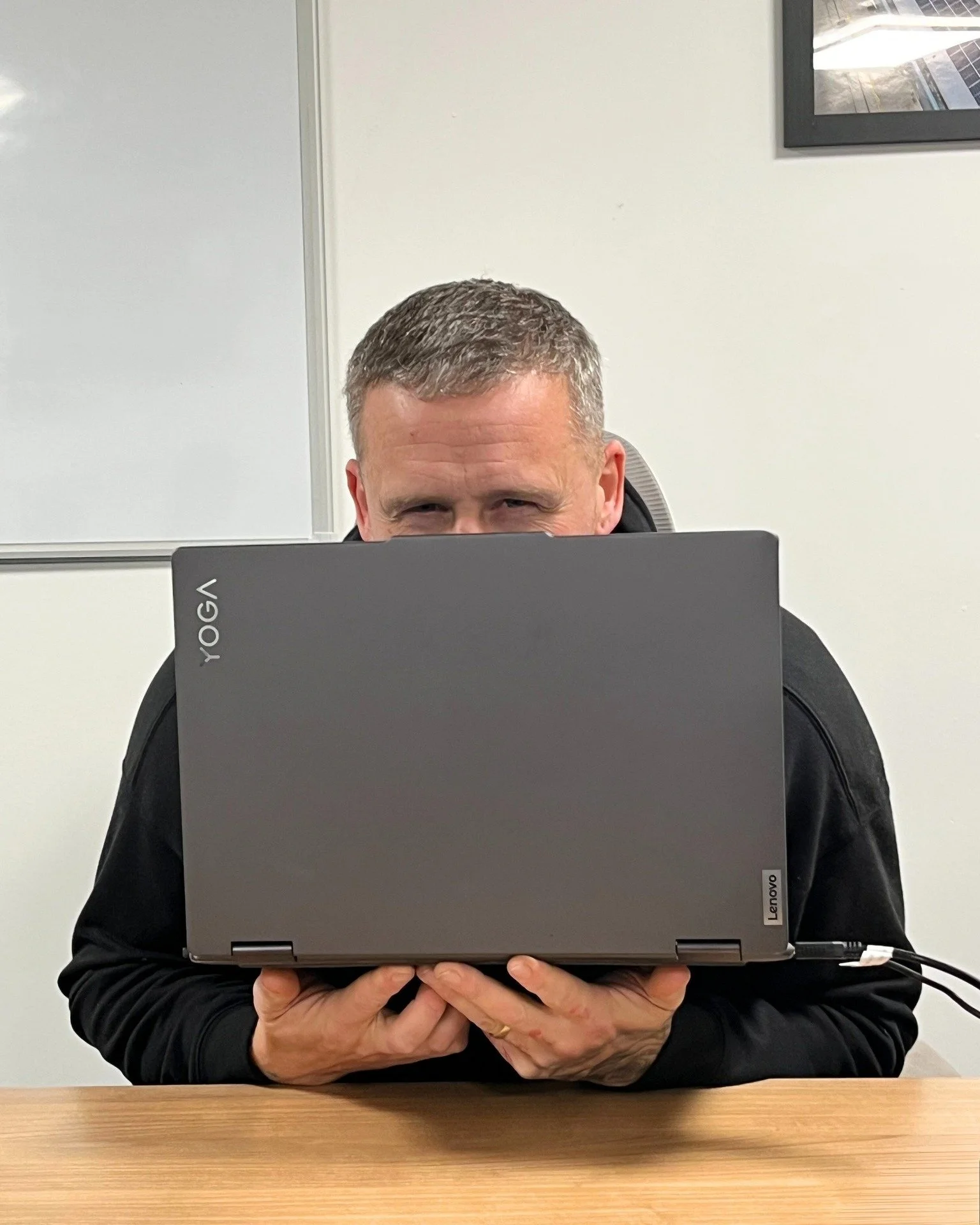 Sean (who's unusually camera‑shy today) has swapped the tools for a full admin day 💻 With the rest of the week set to be non‑stop on sites across the North West, a bit of desk time is definitely well earned.

#oneenergynorthwest #adminday #office #b