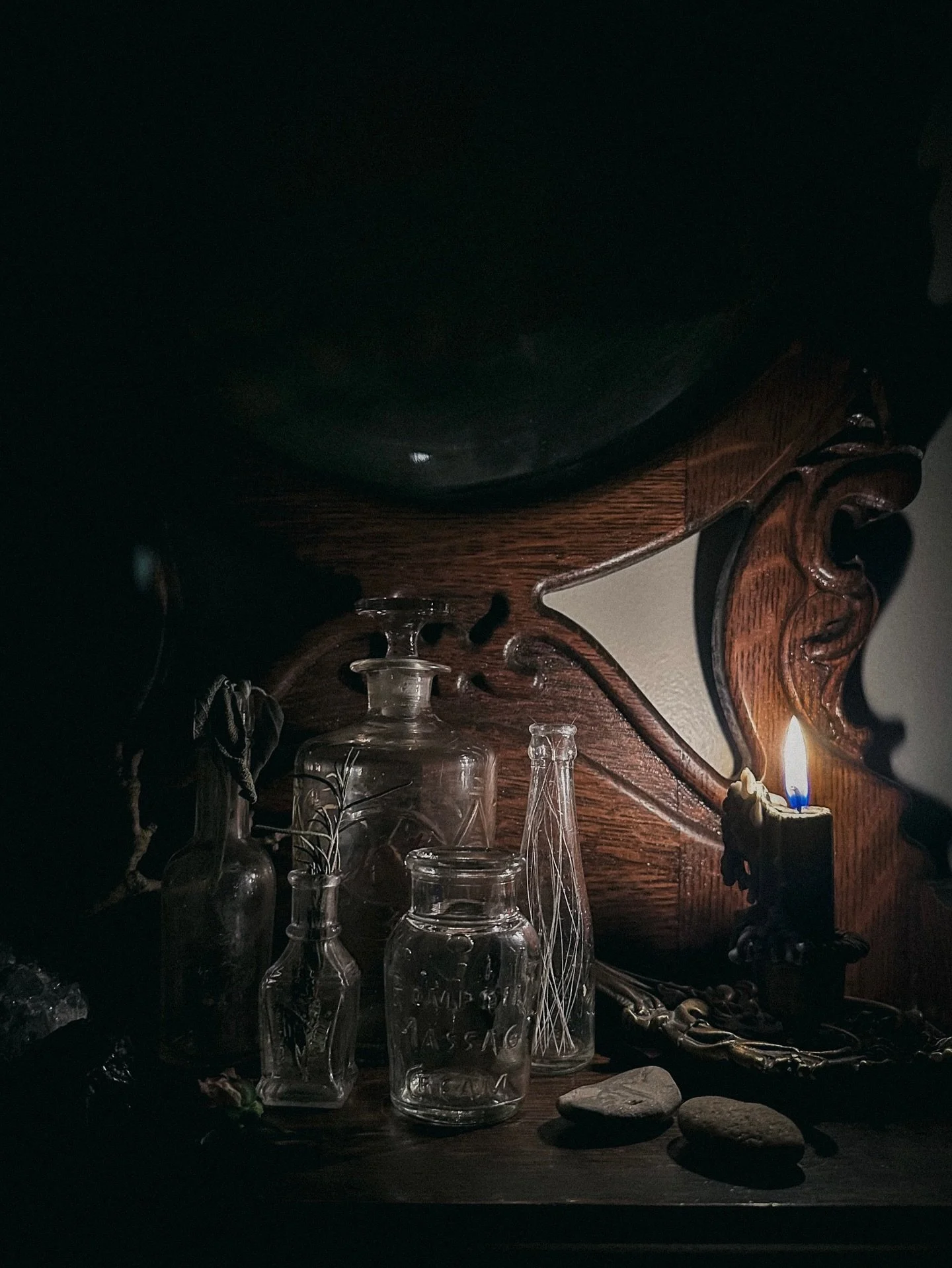 There&rsquo;s just ✨something✨ about October nights 🍂🌙 I&rsquo;m so in love with her eerie stillness, dancing shadows, and comforting darkness.