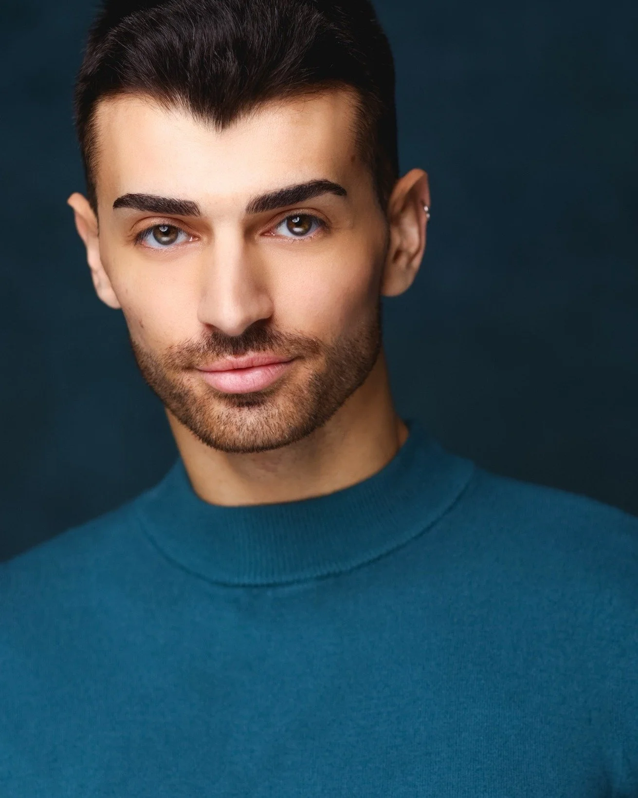 Let's count down to our September Workshop! 🎉  Join us September 13-14 @artisticmovementacademyofdance!

We look forward to welcoming Danny Venini for our ballet classes this weekend! @danny_venini 

Danny Venini is a working professional in NYC. He